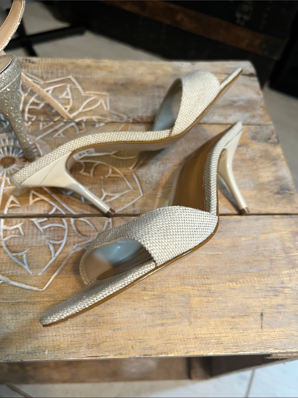 LOT Stuart Weitzman Platino Heels Sandals Gold 6.5 PLUS BONUS Pair Schutz 6.5 - Picture 8 of 15